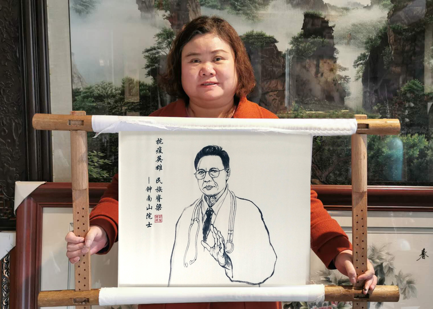 正能量！湖南省工藝美術大師徐向榮湘繡作品致敬抗疫英雄